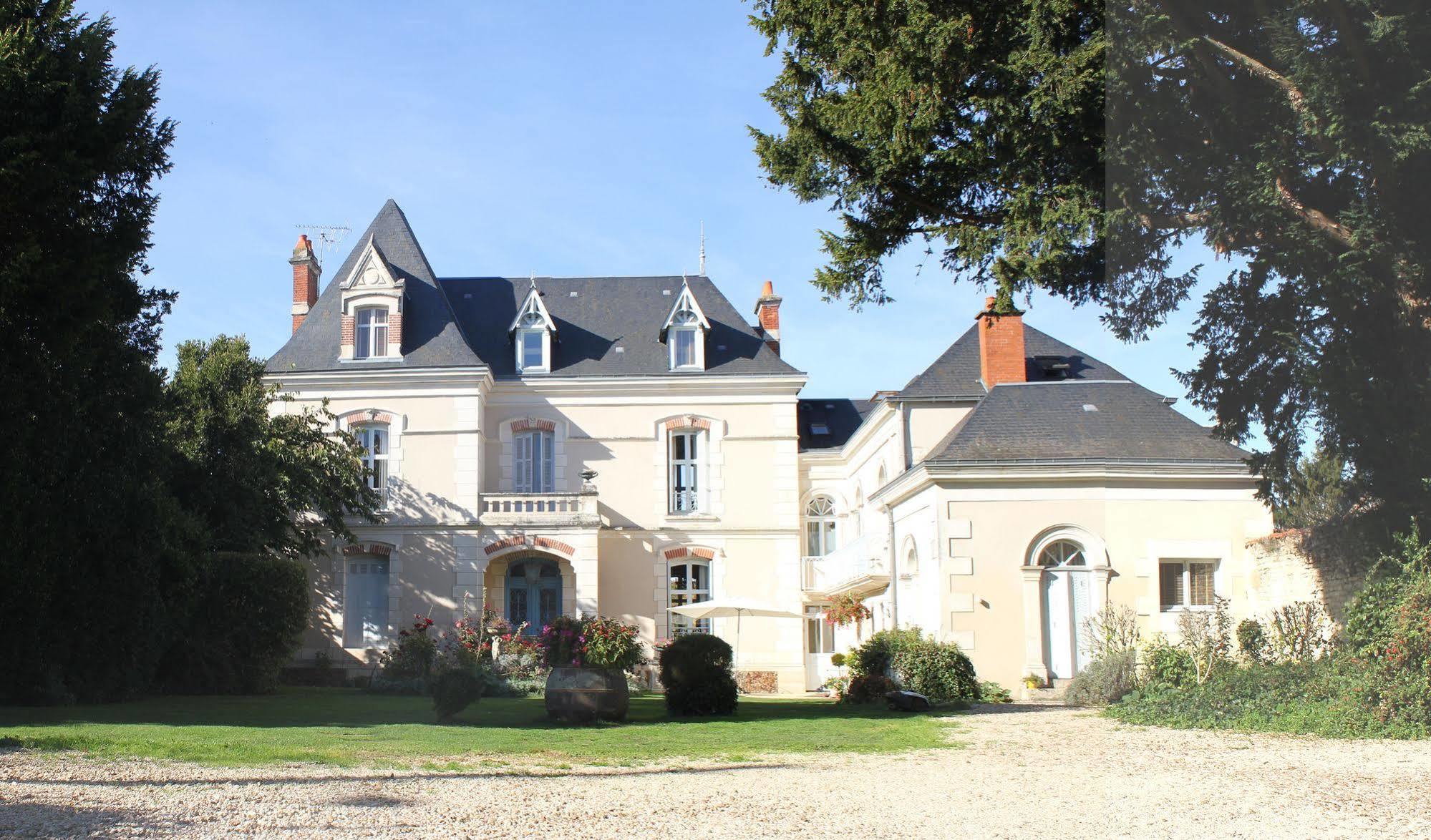 La Roseraie Neuville-du-Poitou Eksteriør billede